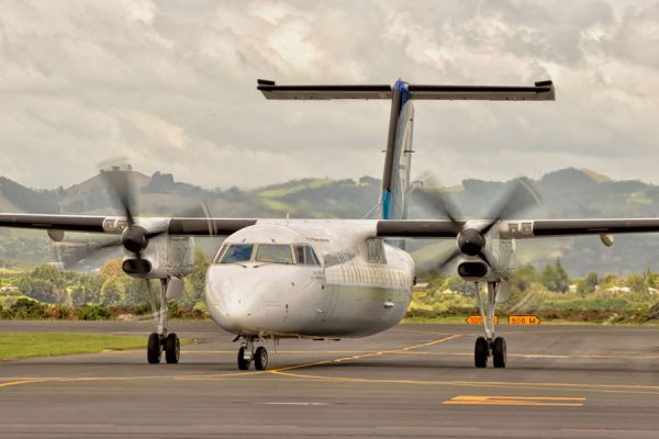 Air New Zealand Q300